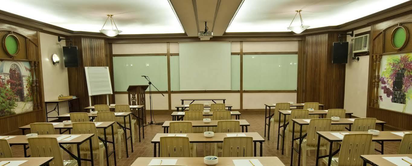 Pinoy Pamilya Hotel Pasay Eksteriør bilde